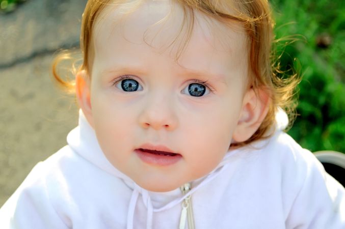 depositphotos 23112178 closeup portrait of beautiful little child